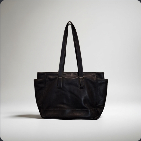 Coach Handbags - Vintage Coach Black Large Hampton Tote 5098